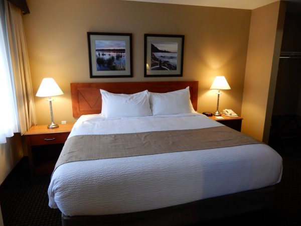 Days Inn & Suites Moncton King One Bedroom